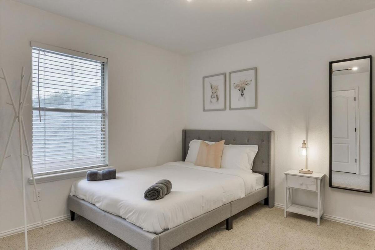6Br 3,5Ba Home Pool, Hot Tub, Game Room -16 Guests Sachse 外观 照片