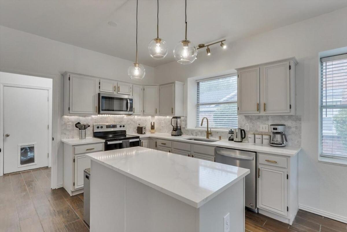 6Br 3,5Ba Home Pool, Hot Tub, Game Room -16 Guests Sachse 外观 照片